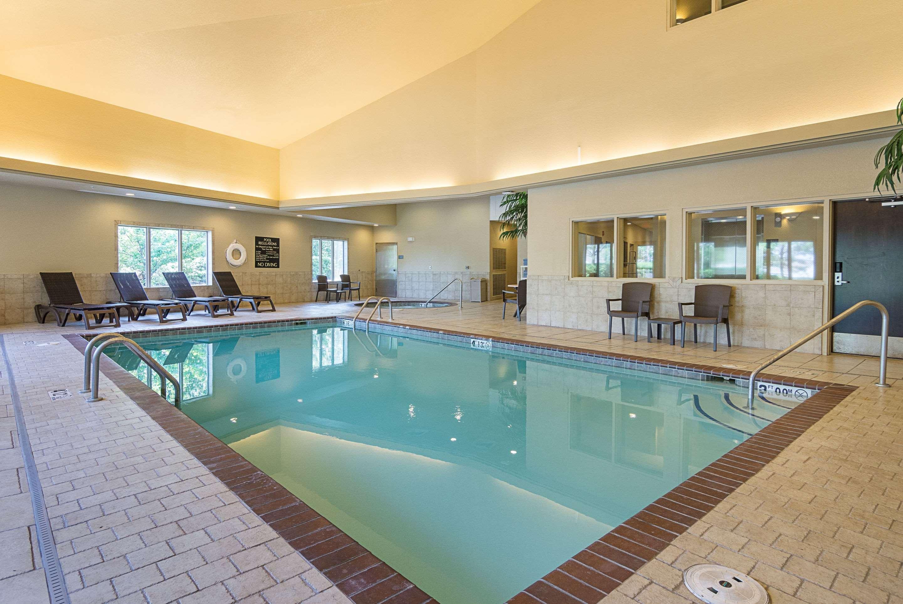 Comfort Inn Bentonville - Crystal Bridges Buitenkant foto