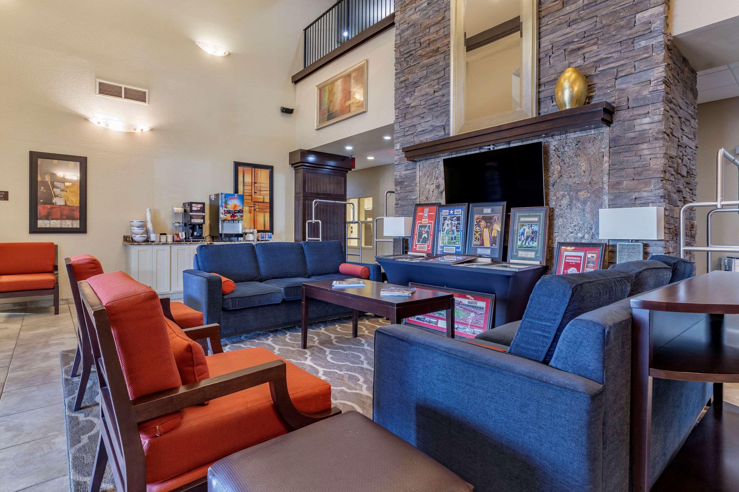 Comfort Inn Bentonville - Crystal Bridges Buitenkant foto